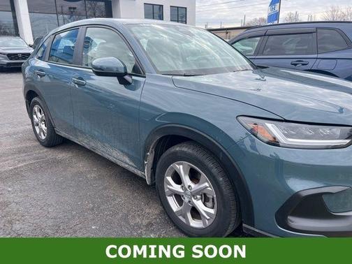 Pearl 2024 Honda HR-V LX