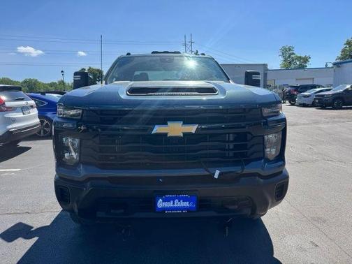 Lakeshore Blue 2025 Chevrolet Silverado 3500 WT