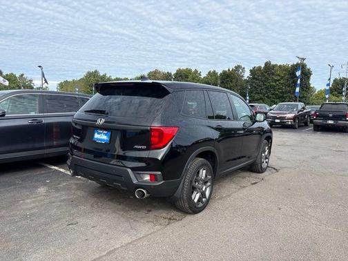 Crystal Black Pearl 2023 Honda Passport EX-L