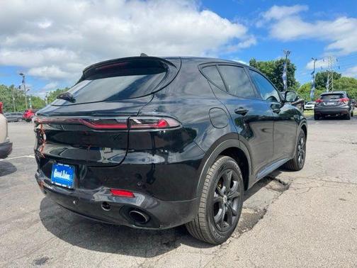 8 BALL 2024 Dodge Hornet R/T Plus