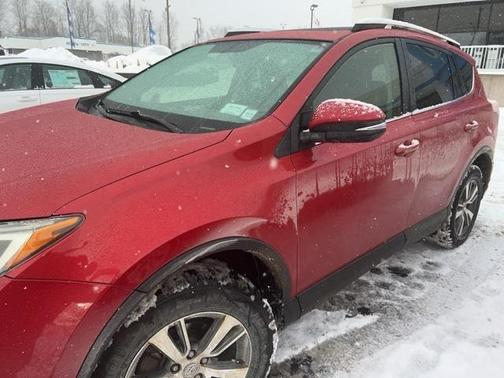 2016 Toyota RAV4 XLE