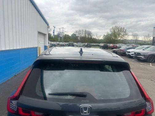 Meteorite Gray Metallic 2024 Honda CR-V LX