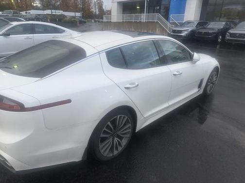 2018 Kia Stinger Premium