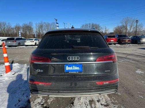 2021 Audi Q5 40 Premium Plus