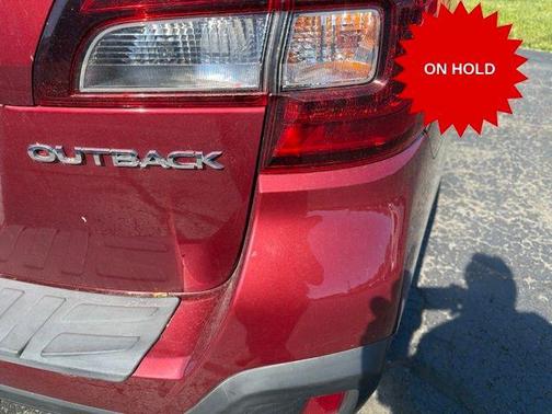Crimson Red Pearl 2018 Subaru Outback 2.5i Premium