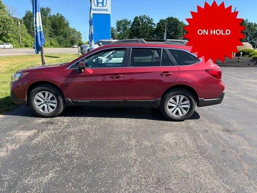 Crimson Red Pearl 2018 Subaru Outback 2.5i Premium