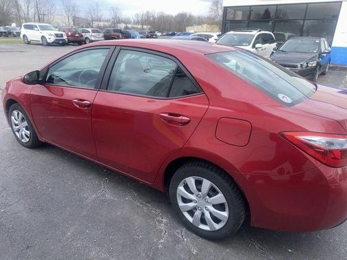 Barcelona Red Metallic 2016 Toyota Corolla LE
