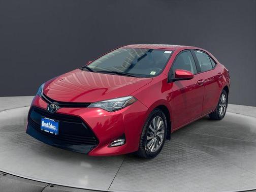 Barcelona Red Metallic 2018 Toyota Corolla XLE