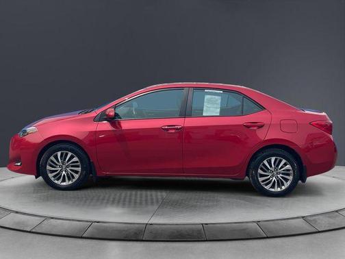 Barcelona Red Metallic 2018 Toyota Corolla XLE