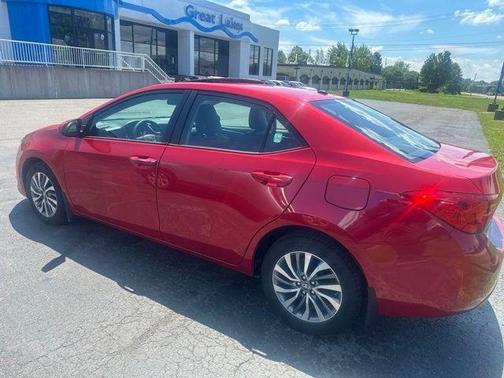 Barcelona Red Metallic 2018 Toyota Corolla XLE
