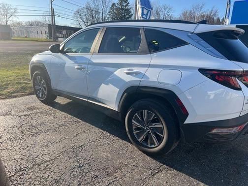 2024 Hyundai TUCSON Hybrid Blue