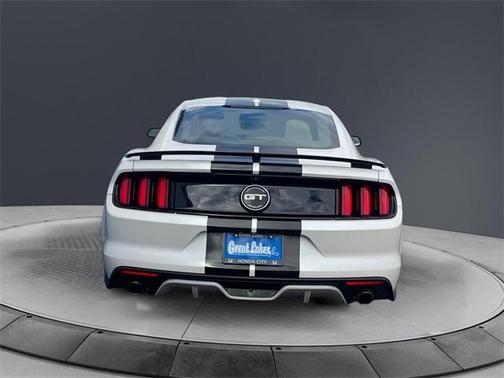 2017 Ford Mustang GT Premium