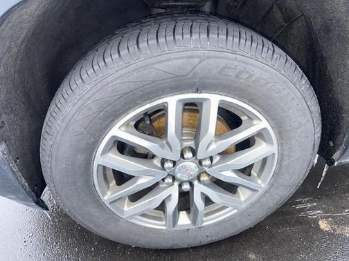 2018 GMC Acadia SLE-2