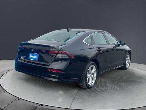 Crystal Black Pearl 2023 Honda Accord LX