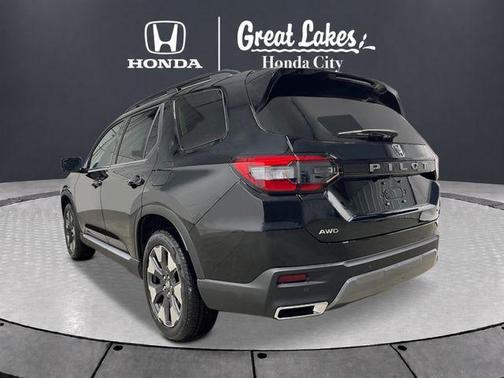 Black 2026 Honda Pilot Touring