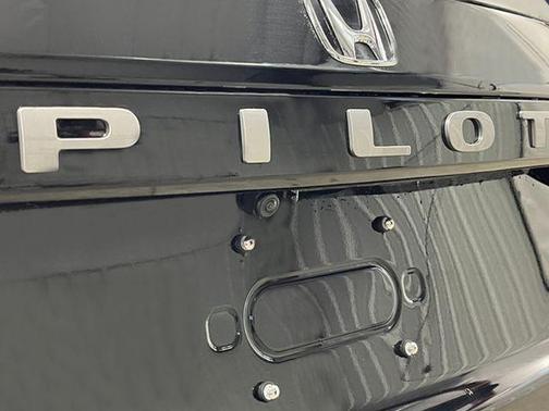 Black 2026 Honda Pilot Touring