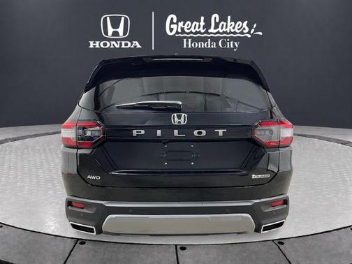 Black 2026 Honda Pilot Touring