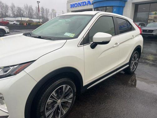2018 Mitsubishi Eclipse Cross SE