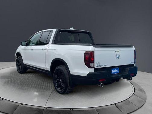 Platinum White Pearl 2023 Honda Ridgeline Black Edition