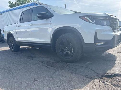 Platinum White Pearl 2023 Honda Ridgeline Black Edition