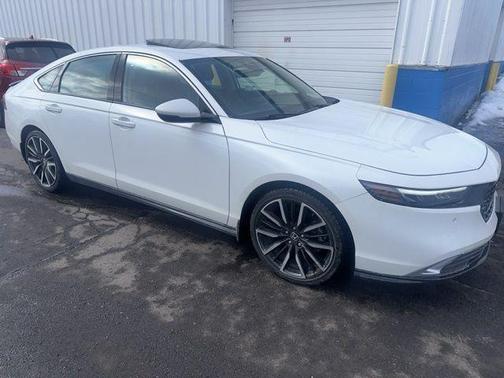 2023 Honda Accord Hybrid Touring