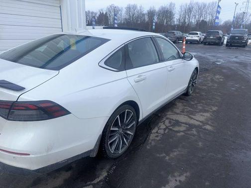 2023 Honda Accord Hybrid Touring