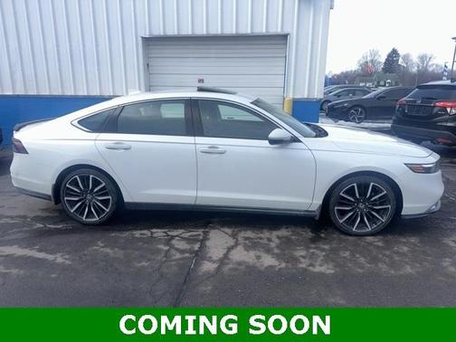 2023 Honda Accord Hybrid Touring