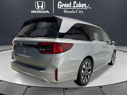 Solar Silver Metallic 2026 Honda Odyssey Elite