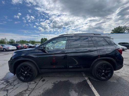 Black 2024 Honda Passport Black Edition