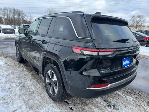 2023 Jeep Grand Cherokee 4xe Base