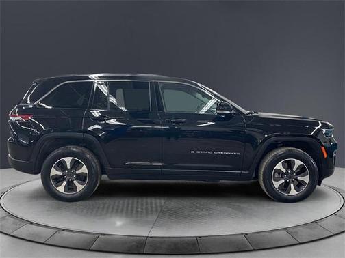 2023 Jeep Grand Cherokee 4xe Base