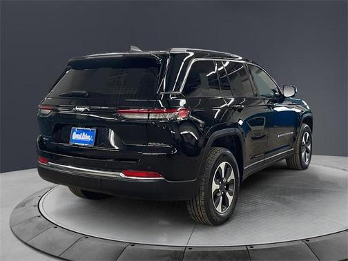 2023 Jeep Grand Cherokee 4xe Base