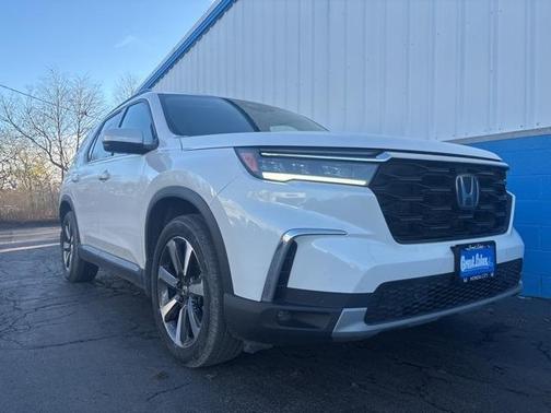 2023 Honda Pilot Touring