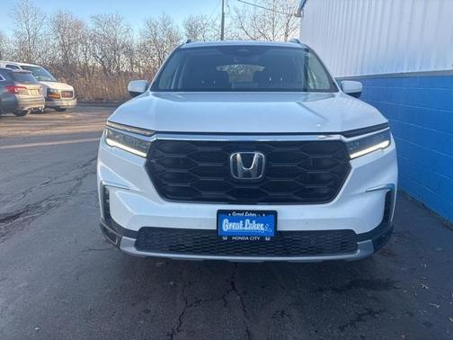 2023 Honda Pilot Touring