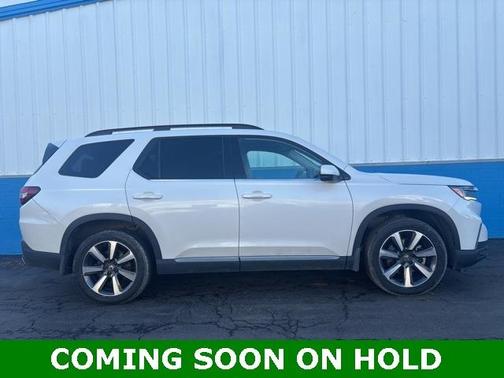 2023 Honda Pilot Touring