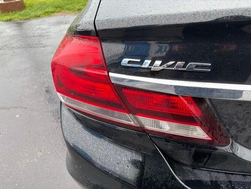 Crystal Black Pearl 2015 Honda Civic SE