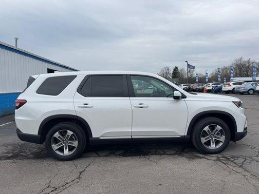 Platinum White Pearl 2025 Honda Pilot EX-L