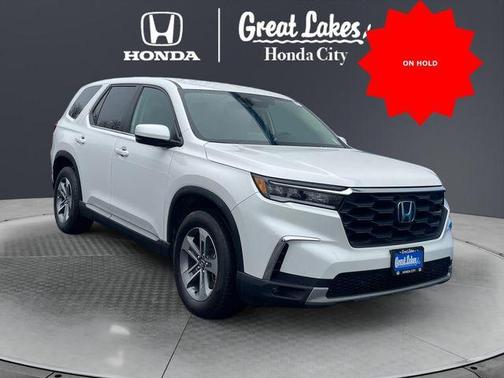 Platinum White Pearl 2025 Honda Pilot EX-L