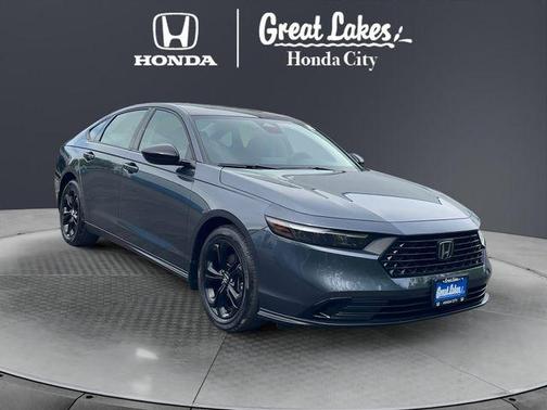 Meteorite Gray Metallic 2025 Honda Accord SE