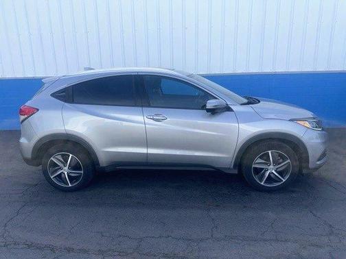 Lunar Silver Metallic 2021 Honda HR-V EX