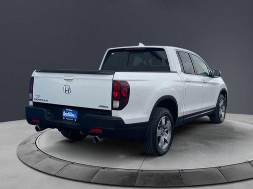 Platinum White Pearl 2023 Honda Ridgeline RTL