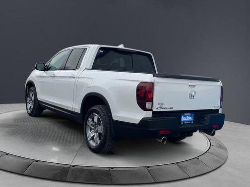 Platinum White Pearl 2023 Honda Ridgeline RTL