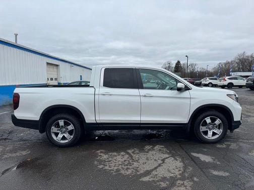 Platinum White Pearl 2023 Honda Ridgeline RTL