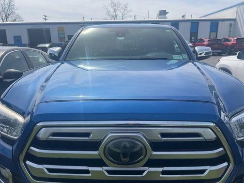 Blazing Blue Pearl 2018 Toyota Tacoma Limited