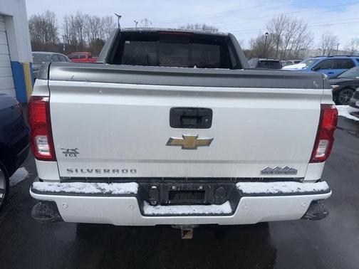 2017 Chevrolet Silverado 1500 High Country
