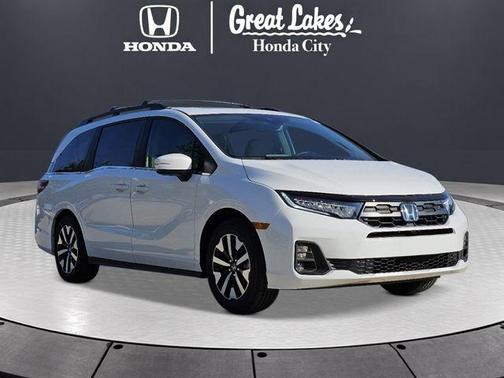 Platinum White Pearl 2026 Honda Odyssey EX-L