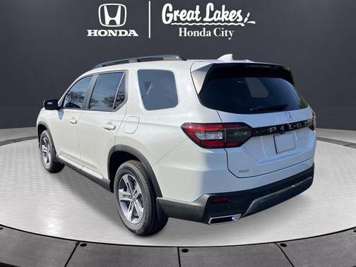Platinum White Pearl 2026 Honda Pilot EX-L