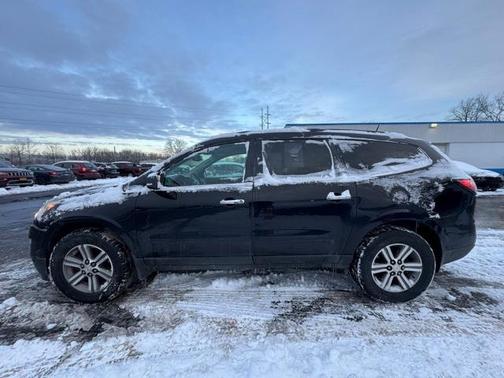 2017 Chevrolet Traverse 2LT