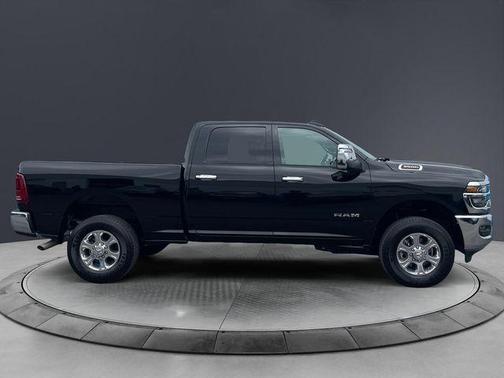 Diamond Black 2026 RAM 3500 Big Horn