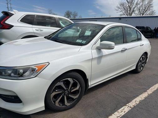 White 2016 Honda Accord EX-L
